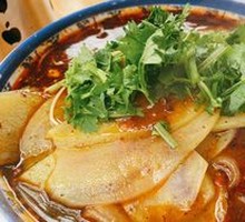 Secret-Recipe Hot Pot Noodles