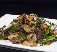 Salted Vegetable Stir-fried Pork