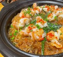 Garlic Butter Butterfly Shrimp with Vermicelli