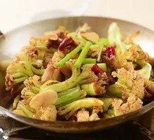 Spicy Cauliflower in Hot Pot