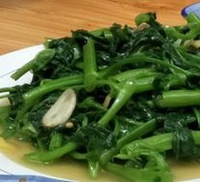 Stir-Fried Water Spinach