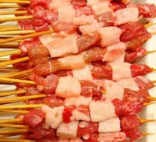 Charcoal-grilled Lamb Skewers (Fatty and Lean)