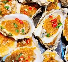Garlic Steamed Oysters