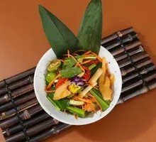 Thai Spicy Sour Chicken Feet