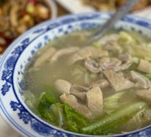 Pork Intestine and Chinese Cabbage Soup