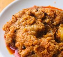 Steamed Pork Intestines with Rice Flour