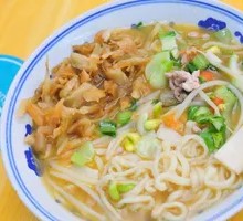 Pickled Vegetable and Pork Noodles