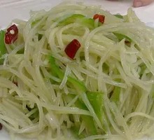 Sliced Potatoes with Green Pepper