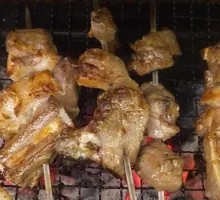 Charcoal-Grilled Lamb Ribs