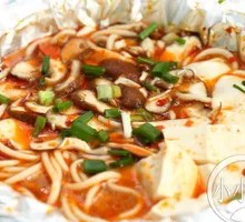 Clear Soup Mushroom Tofu Rice Noodles