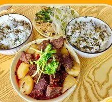 Beef Stewed with Potatoes