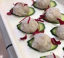 Handmade Rose Shrimp Dumpling