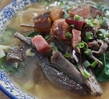 Goose Egg Mushroom腊味 Noodles