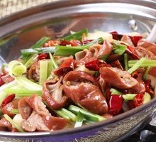Spicy Pork Intestines Stir-fry