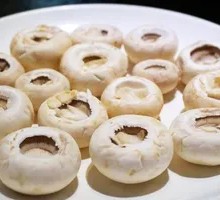 Fresh Button Mushroom