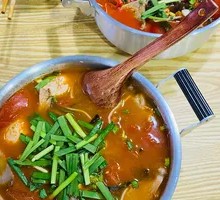 Tomato Meatball Rice Noodles