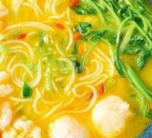 Handmade Meatball Golden Broth Rice Noodles