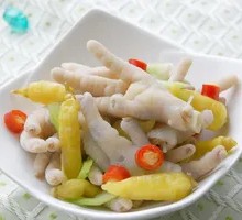 Spicy and Sour Chicken Feet