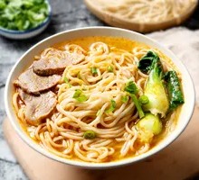 Spicy Sour Beef Noodles