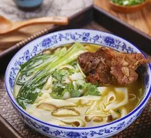 Pork Rib Tearing Noodles