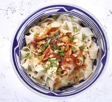 Oil-Poured Noodles