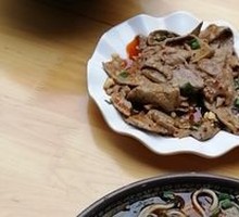 Spicy Pig Liver Noodles