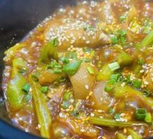 Stewed Pork Trotter with Glutinous Rice