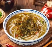 Sour Cabbage Three-Fresh Rice Noodles