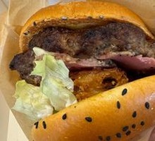 Big Mouth Angus Burger