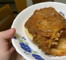 Fruitwood-Flavored Chicken Burger