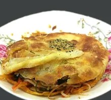 Pork-filled Crispy Guokui with Vegetables