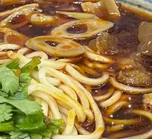Beef tendon noodles