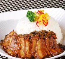 Preserved Vegetable Braised Pork Rice