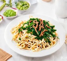Leek and Pork Noodles