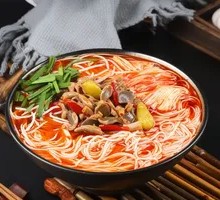 Spicy Pepper Chicken Offal Rice Noodles