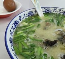 原汤土鸡米线