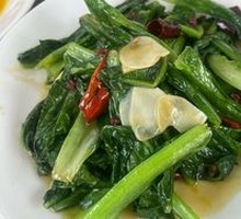 Stir-fried Cauliflower Tails