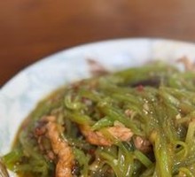 Fish-Flavored Shredded Pork
