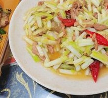 Shredded Pork with Leek Greens