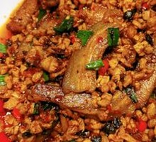 Preserved Radish and Pork Belly Stir-fry