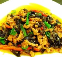 Wood Ear Mushroom and Pork Slices