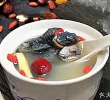 Red Date and Black Chicken Soup