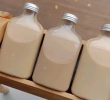 Signature Pu'er Hand-Brewed Milk Tea