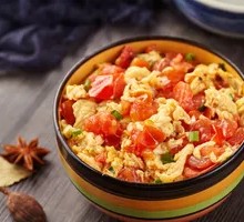 Tomato and Egg Stir-Fry