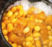 Braised Pork in Clay Pot Rice