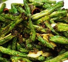 Dry-Fried Green Beans
