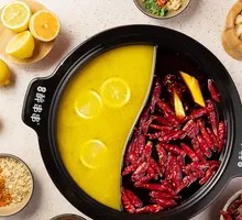 Beef Oil Spicy and Mild Hot Pot