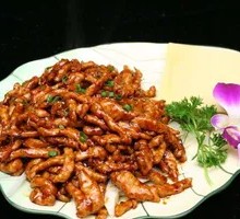 Sauce Pork Noodles with Rice