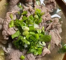 Stewed Beef with翘脚