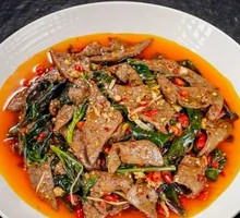 Blood皮菜 stir-fried with猪 liver